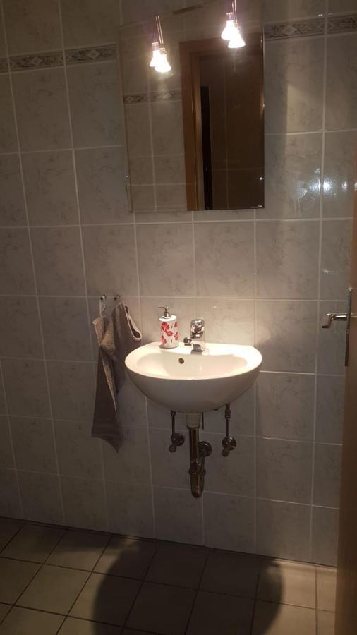 Komfortable Ferienwohnung In Floersheim-Weilbach Floersheim am Main Zewnętrze zdjęcie